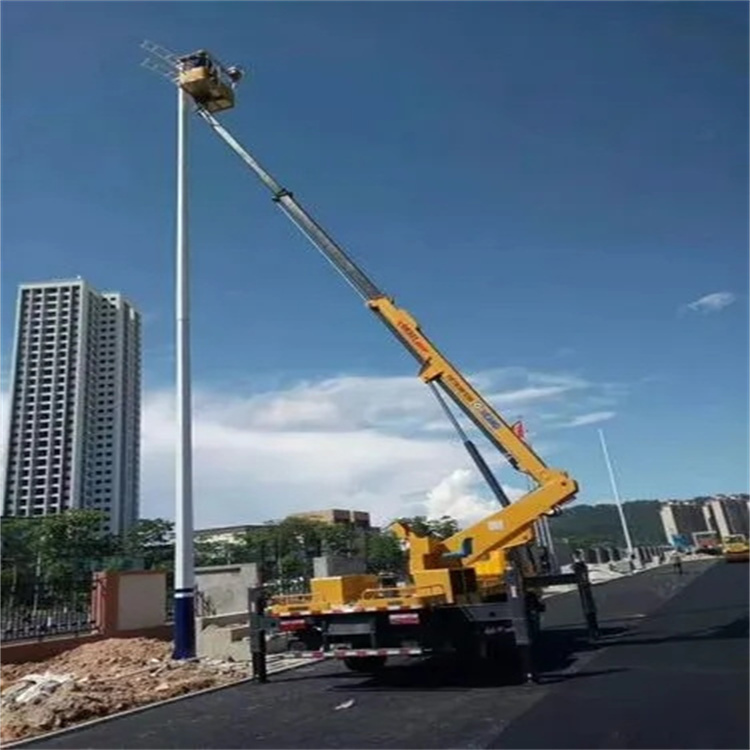 抱罗镇维修路灯的曲臂升降车出租